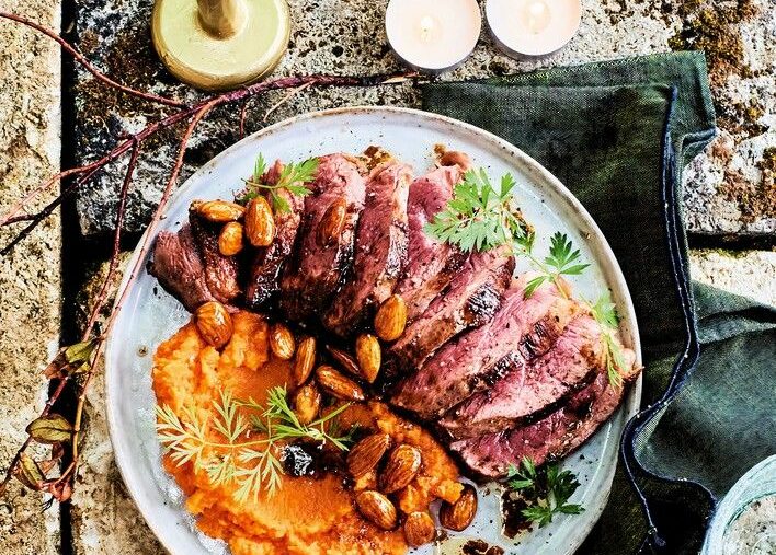 Magret de canard au miel et aux amandes