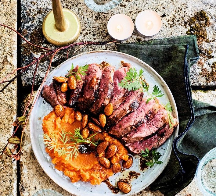 Magret de canard au miel et aux amandes